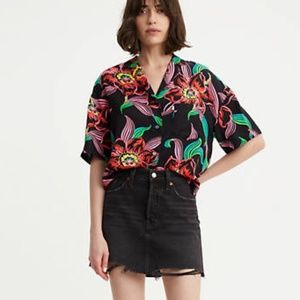 🆕NWT LEVI'S Deconstructed Mini Skirt